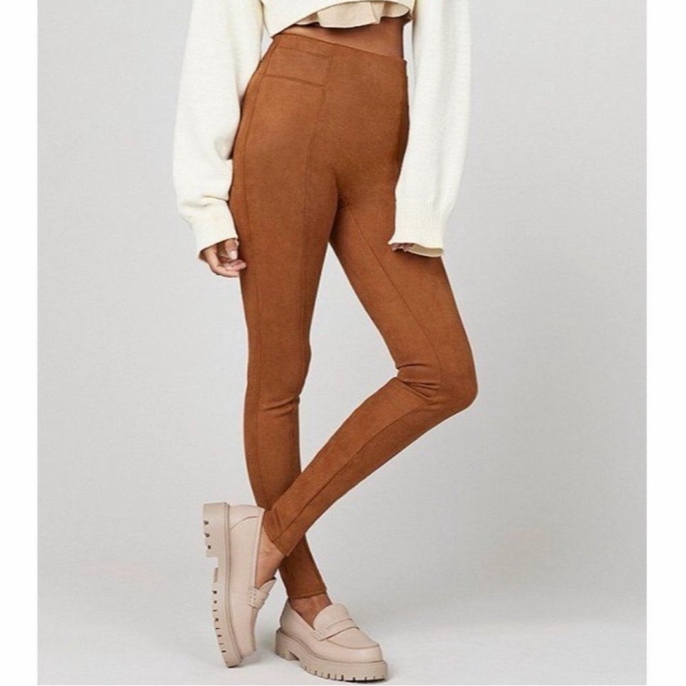 SPANX Faux Suede Pull-On Leggings Tummy Shaping Size M